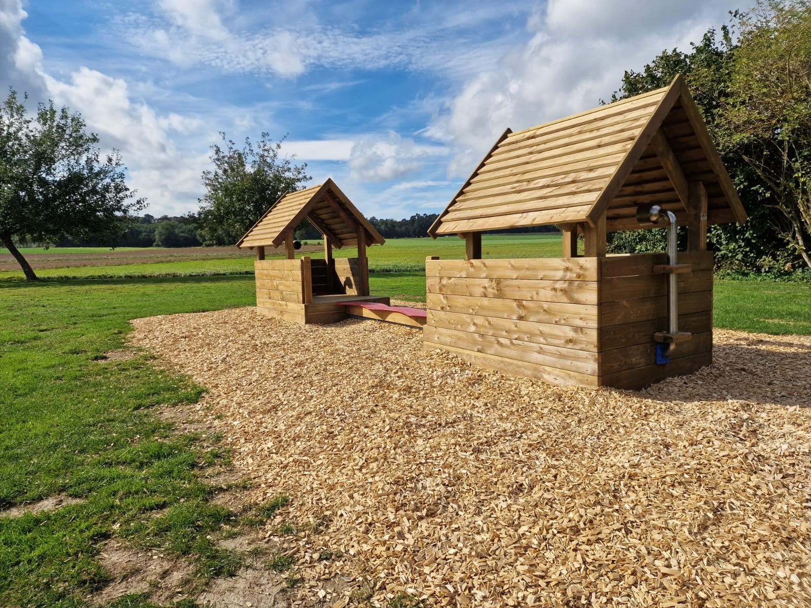 Spielturm Montage Bad Kreuznach - Kompakter Holzspielplatz mit Rutsche