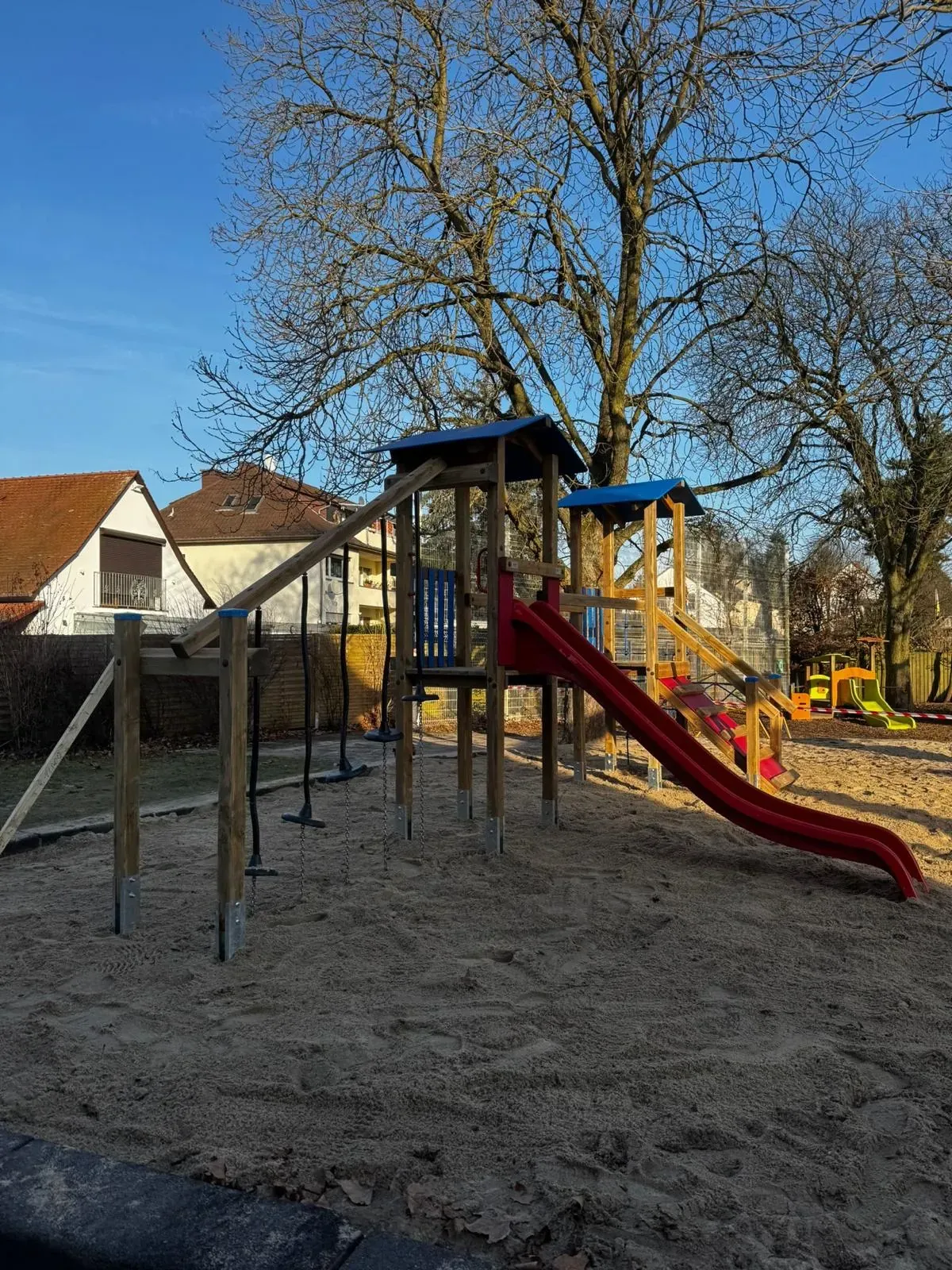 Weitere Spielanlagen, montiert von Moshrif Spielplatzbau, Foto 5
