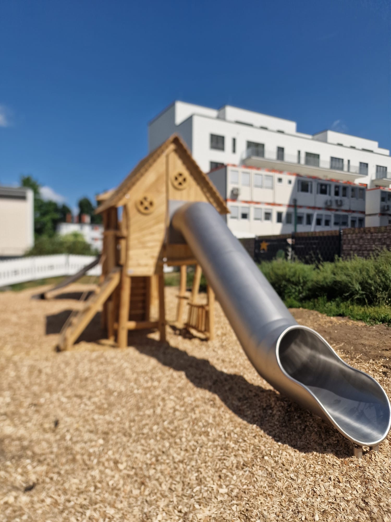 Spielturm Montage Bad Kreuznach - Kompakter Holzspielplatz mit Rutsche